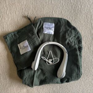 Lady Alpha Nursing Cool Cover with Built-in Fan